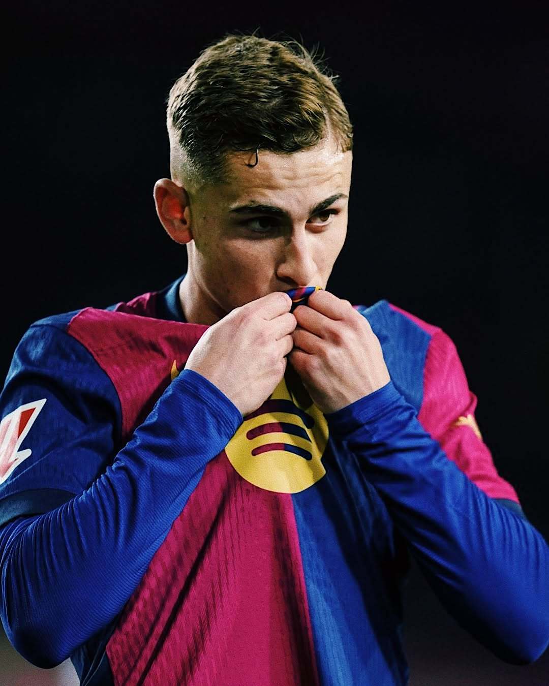 开云体育官方网站-瓦伦西亚主场大胜，摆脱颓势