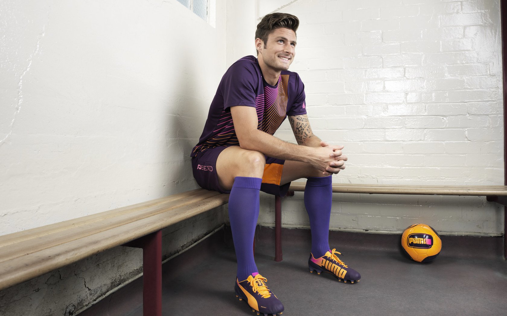 东决关键战之夜，英格拉姆存在感拉满