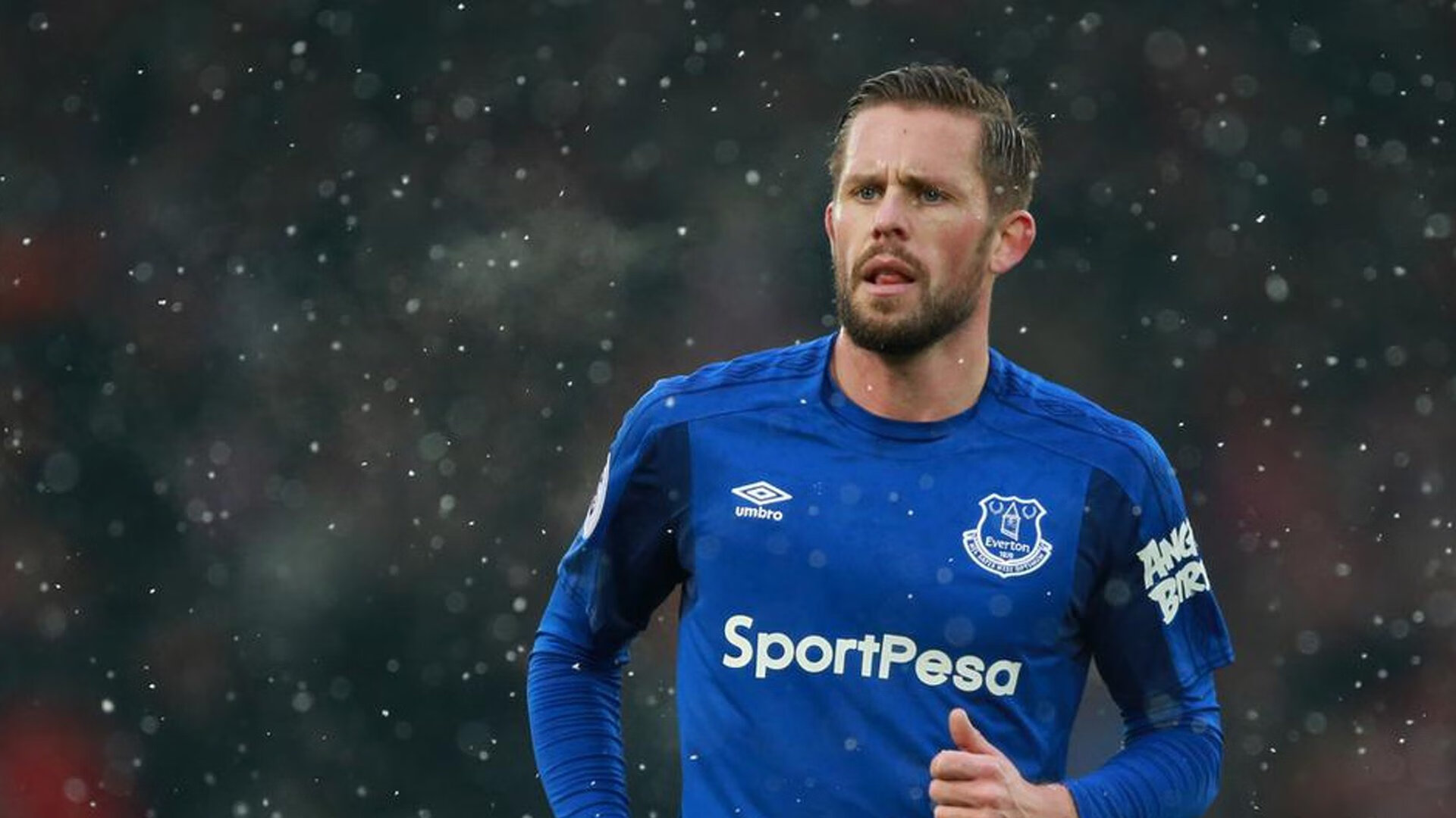 太阳强势晋级雄鹿，武切维奇成为关键先生