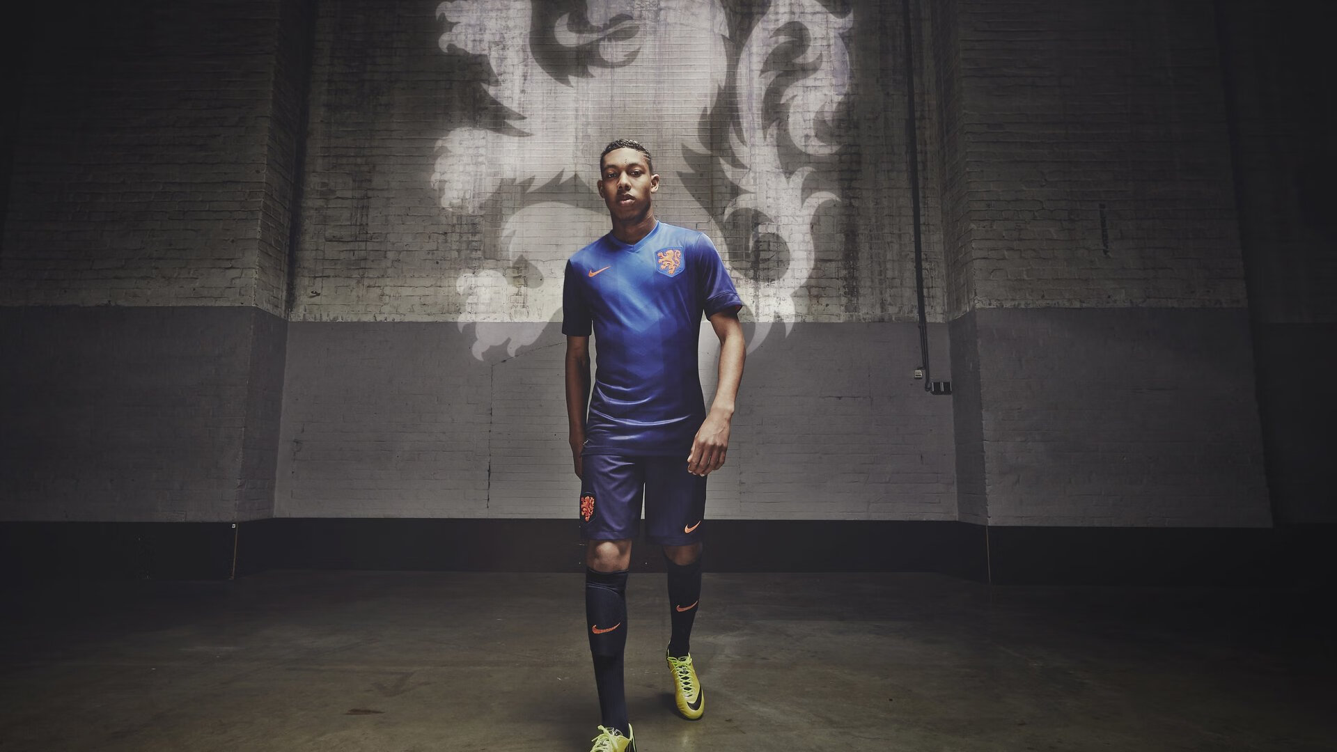 文班亚马，当唯一性在盐湖城绽放—他如何让爵士与骑士的对决成为个人美学的终极证明